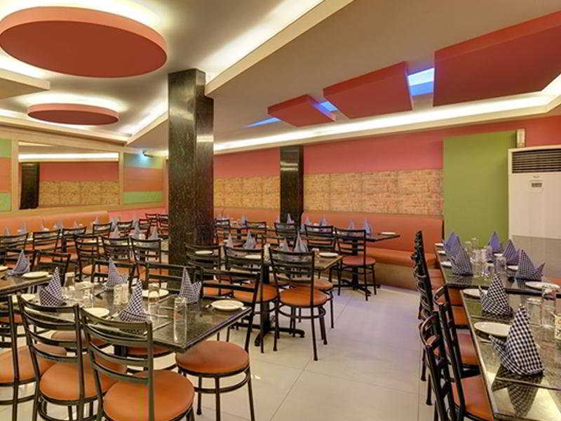 Amar Yatri Niwas Hotel Agra  Exterior photo
